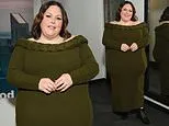Chrissy Metz Stuns in Tight Green Dress After 100lb Weight Loss Chrissy Metz Stuns in Tight Green Dress After 100lb Weight Loss