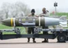 Starmer Exit Odds Rise as US Loads Missiles at UK Air Base