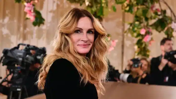 Julia Roberts’ Son Henry Graces Rare NYC Family Outing