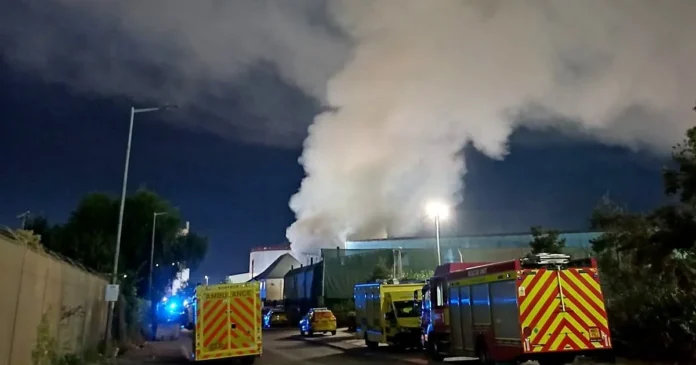 East London Fire: 100+ Firefighters Battle Dagenham Blaze