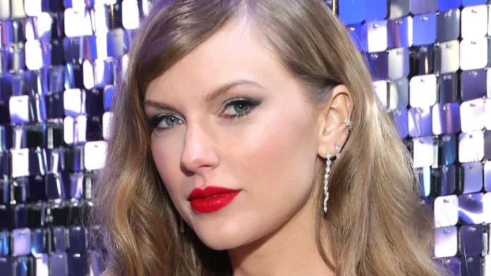 Lipstick Psychology: What Your Shade Choice Reveals Lipstick Psychology: What Your Shade Choice Reveals