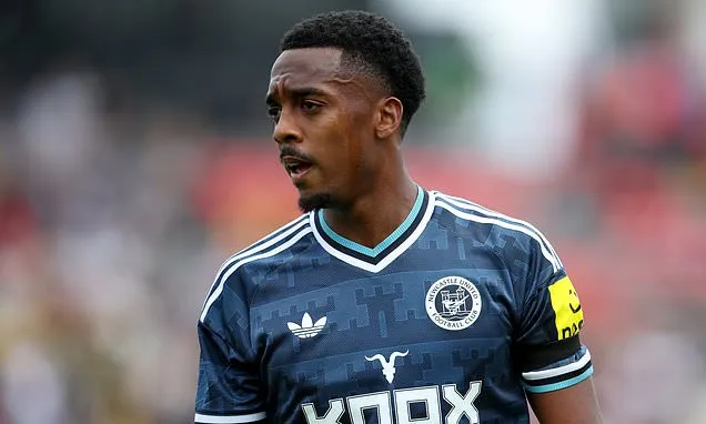 Besiktas Eyes Joe Willock Amid Transfer Window Frenzy