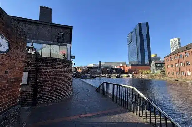 Historic Birmingham Canal Building to Become Gas Street Vaults Pub