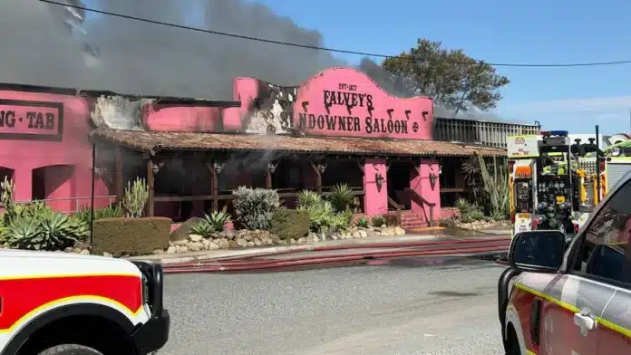 Falvey’s Sundowner Saloon Fire: Landmark Queensland Pub Damaged Falvey’s Sundowner Saloon Fire: Landmark Queensland Pub Damaged