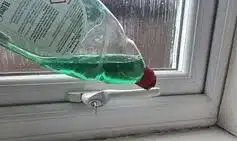 Stop Window Condensation: The Washing-Up Liquid Trick for Autumn