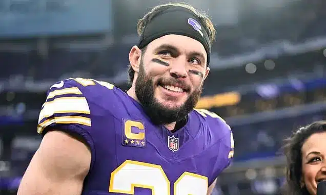 Harrison Smith Returns to Vikings on .25M Deal Harrison Smith Returns to Vikings on .25M Deal