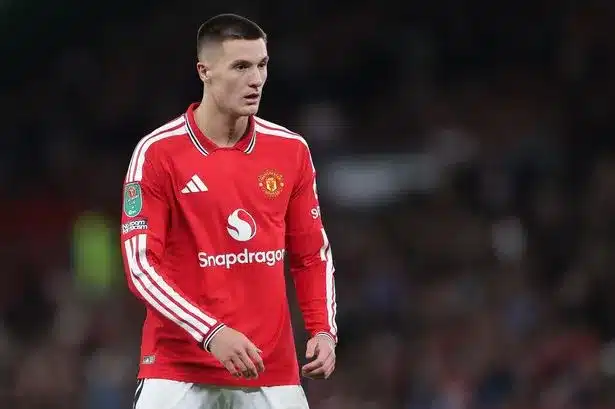 Benjamin Sesko Injury Sidelines Man Utd Striker Ahead of Fulham Clash