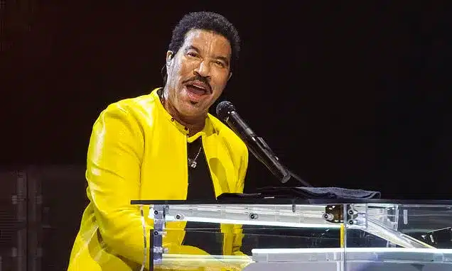 Lionel Richie Hospitalized Again for Heart Condition